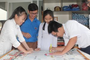 Bí thư đoàn trường sáng tạo