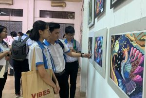 160 tác phẩm triển lãm chào mừng ngày Nhà giáo Việt Nam 20-11