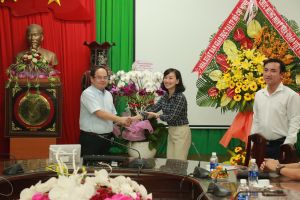 Chăm lo tốt hơn đời sống nhà giáo