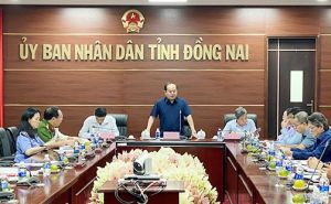 Phó bí thư Tỉnh ủy Quản Minh Cường làm việc với Sở Tư pháp