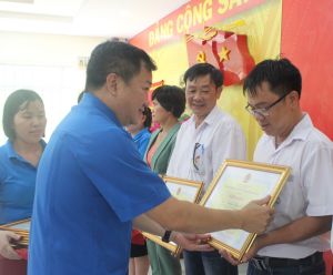 Cán bộ Công đoàn tâm huyết