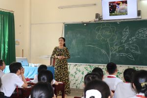 Để giáo viên chủ động hơn khi sử dụng sách giáo khoa