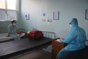 Khoa Phòng chống bệnh truyền nhiễm được Bộ Y tế khen tặng