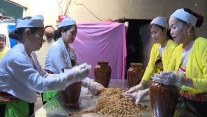 Giữ gìn bản sắc văn hóa hóa dân tộc