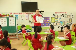 Tìm lời giải cho công tác tuyển dụng giáo viên