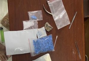 Bị bắt khi đang tàng trữ hàng trăm viên thuốc lắc