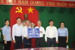 Công ty TNHH MTV Xổ số kiến thiết và dịch vụ tổng hợp Đồng Nai tặng 3 tỷ đồng Quỹ Vì người nghèo