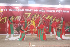 Thưởng tết và sự sẻ chia