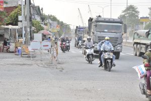Đường sá xuống cấp gây mất an toàn giao thông