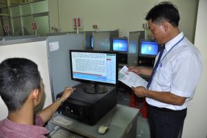 Cần siết chặt người vi phạm giao thông làm bằng lái mới