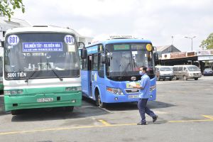 Hoạt động của xe buýt liên tỉnh gặp nhiều khó khăn