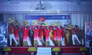 Dạ hội chào mừng Đại hội Đại biểu toàn quốc lần thứ XIII của Đảng