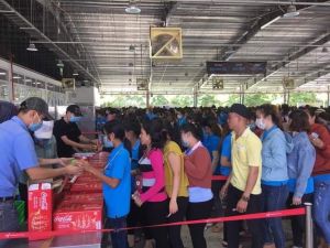 Những cuộc đàm phán thành lương, thưởng tết cho công nhân