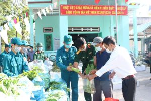 Nghĩa tình ấm áp Tết quân dân