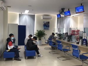 Gần 200 lượt người đến liên hệ thủ tục hành chính ngay trong ngày làm việc đầu tiên sau nghỉ Tết