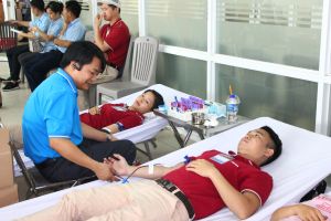 Kêu gọi người dân đủ tiêu chuẩn tham gia hiến máu