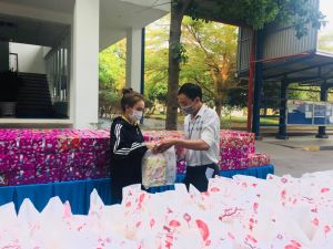 Nhiều hoạt động chăm lo cho lao động nữ