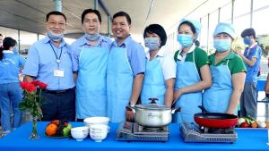 Nhiều hoạt động chăm lo cho lao động nữ nhân ngày Quốc tế Phụ nữ 8-3