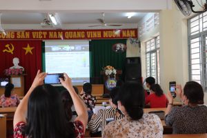 Hoàn thành giới thiệu sách giáo khoa