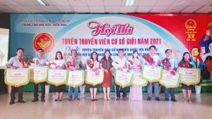 Trao 33 giải hội thi Tuyên truyền viên cơ sở giỏi về bầu cử HĐND