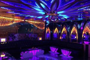 Karaoke, quán bar, vũ trường được hoạt động trở lại