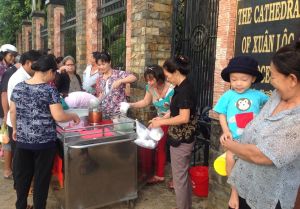 Hạnh phúc là yêu thương và chia sẻ