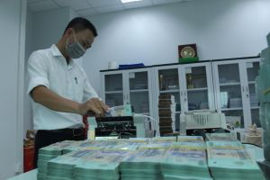 Dư nợ cho vay trung và dài hạn tăng gần 2%