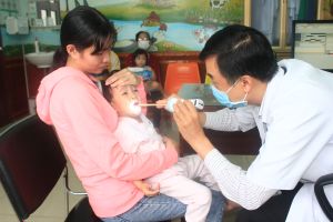 Dịch bệnh tay chân miệng bùng phát mạnh
