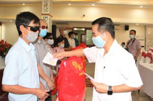 Giúp người khuyết tật vượt khó