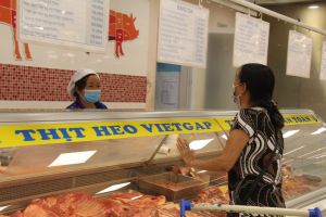 Nhiều chương trình kích cầu mua sắm vào dịp nghỉ lễ 30-4 và 1-5