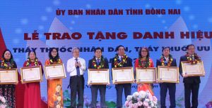 Thầy thuốc Ưu tú tận tụy với nghề