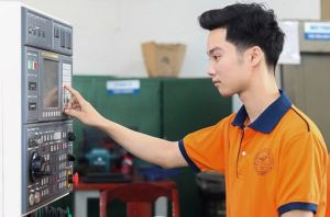 Chàng sinh viên đam mê sân chơi khoa học kỹ thuật