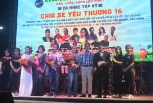 Người kết nối trái tim thiện nguyện bằng tình yêu âm nhạc