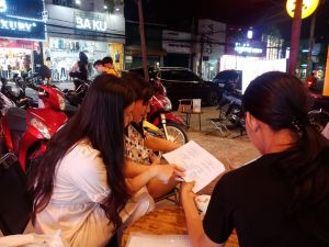 Rắc rối pháp lý xung quanh việc chuyển giới