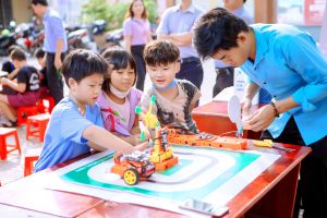 Đưa STEM robotics vào trường học