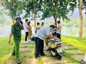 Xử phạt hành chính hàng chục trường hợp vi phạm phòng dịch