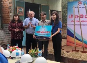 Dùng mạng xã hội kết nối đoàn viên