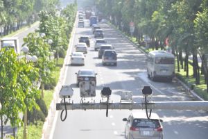 ​Giám sát giao thông bằng “mắt thần”