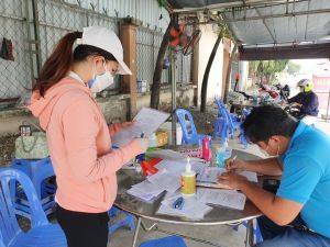 Trong cộng đồng đã có mầm bệnh, phải quyết liệt “chống dịch như chống giặc”