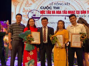 Thầy giáo trẻ giữ lửa nhạc cụ truyền thống dân tộc