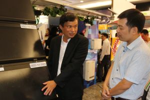 Thấp thỏm chờ chính sách giá điện mặt trời