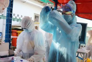 Hơn 17 ngàn công nhân Công ty PouChen xét nghiệm Covid-19