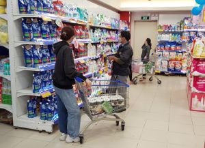 Tổng mức bán lẻ hàng hóa, dịch vụ tăng gần 8%