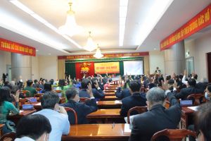 Bắt tay thực hiện cam kết với cử tri