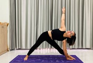 “Sống chung” với dịch bệnh