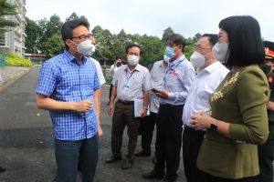 Phó Thủ tướng Vũ Đức Đam kiểm tra phòng, chống dịch COVID-19 tại Đồng Nai:Nếu để dịch lan rộng hơn nữa giá phải trả là rất đắt.