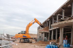 Nỗ lực duy trì tiến độ các dự án trong đại dịch