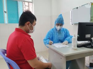 Đề nghị các cơ sở khám, chữa bệnh hỗ trợ nhân lực để chống dịch COVID-19