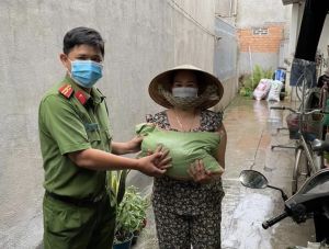 Không ai bị bỏ lại trong đại dịch