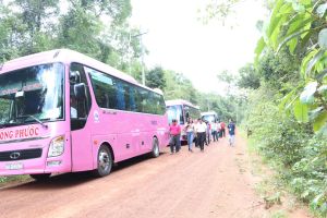 30 khoản phí, lệ phí được giảm mức thu cho đối tượng chịu ảnh hưởng bởi dịch Covid-19